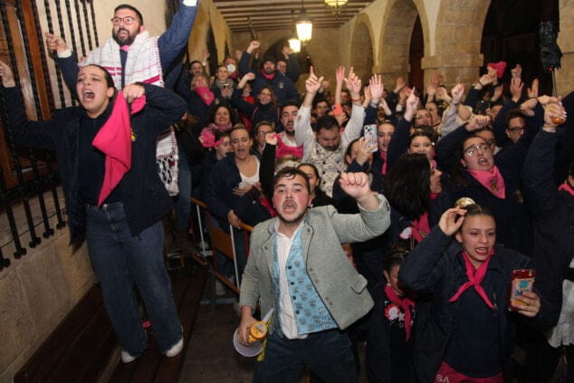 Así fue la emocionante y rogada entrega de premios de las Fallas de Dénia 2022 176 entrega de premios de las fallas de denia 2022 92