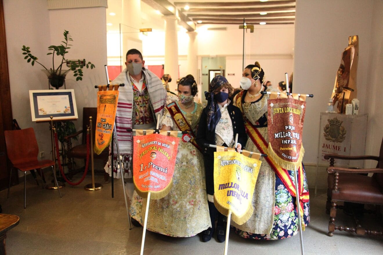 Entrega de premios infantiles de las Fallas de Dénia 03