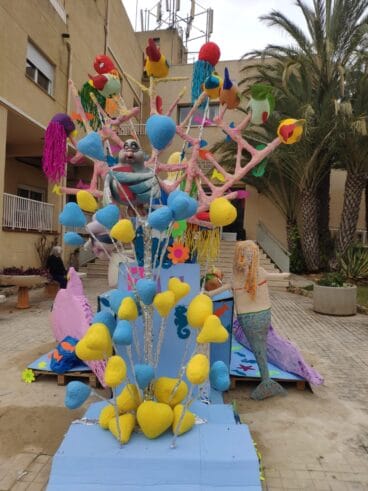 Falla de la residencia Santa Llúcia dedicada a Ucrania