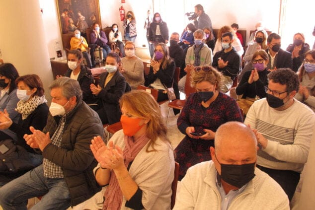 lectura del manifiesto del dia de la mujer en denia 01