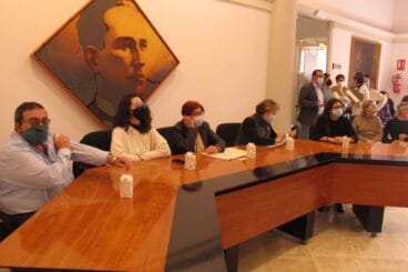 Lectura del manifiesto del Día de la Mujer en Dénia 13