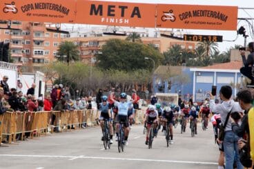 Llegada de Leyre Almena Requena a meta