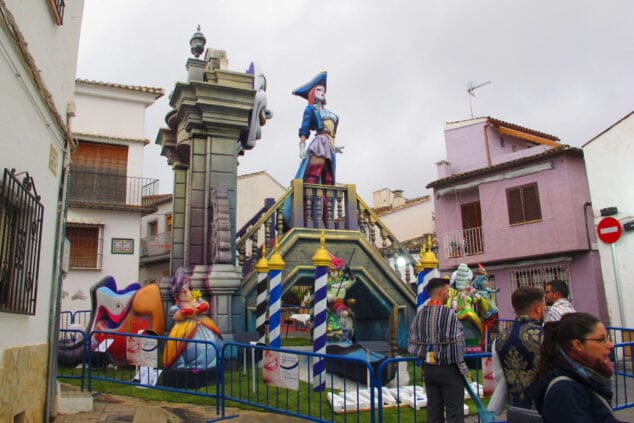 Recorrido por las Fallas de Dénia: así son los 11 monumentos grandes del 2022 17 Imagen: Monumento de la falla Les Roques