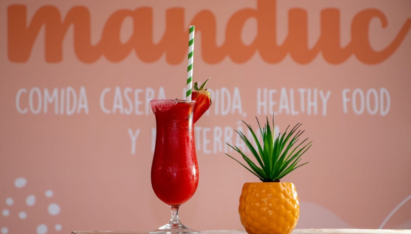 Pide tu cocktail en Manduc