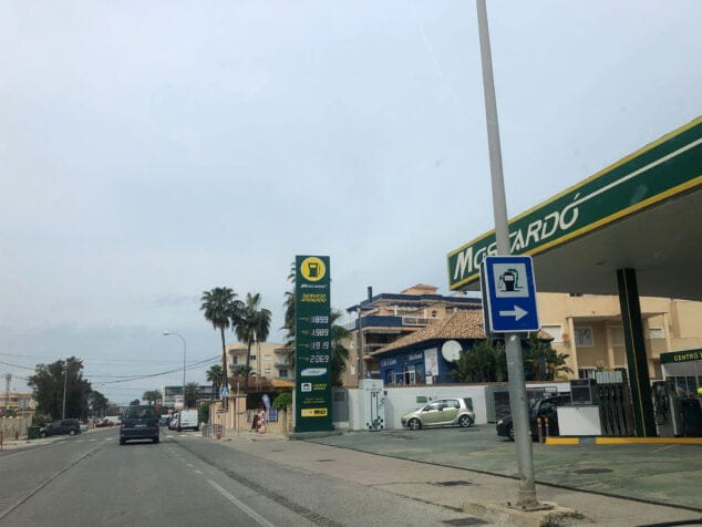 Imagen: Precio de la gasolinera Moscardó de Les Marines