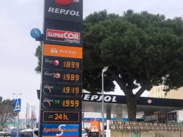 Precio de la gasolinera Repsol de la entrada de Dénia