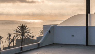 Atardecer frente al mar desde la terraza