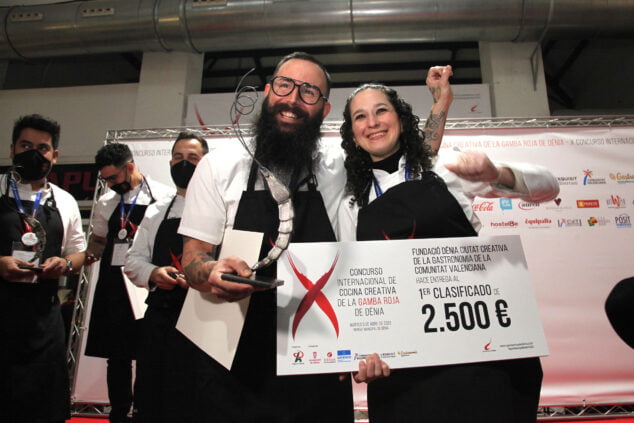 Imagen: Ganadores de la décima edición del Concurso de la Gamba Roja de Dénia