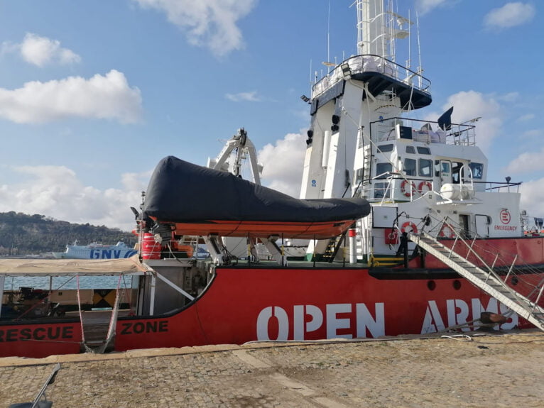 Barco de rescate del Open Arms