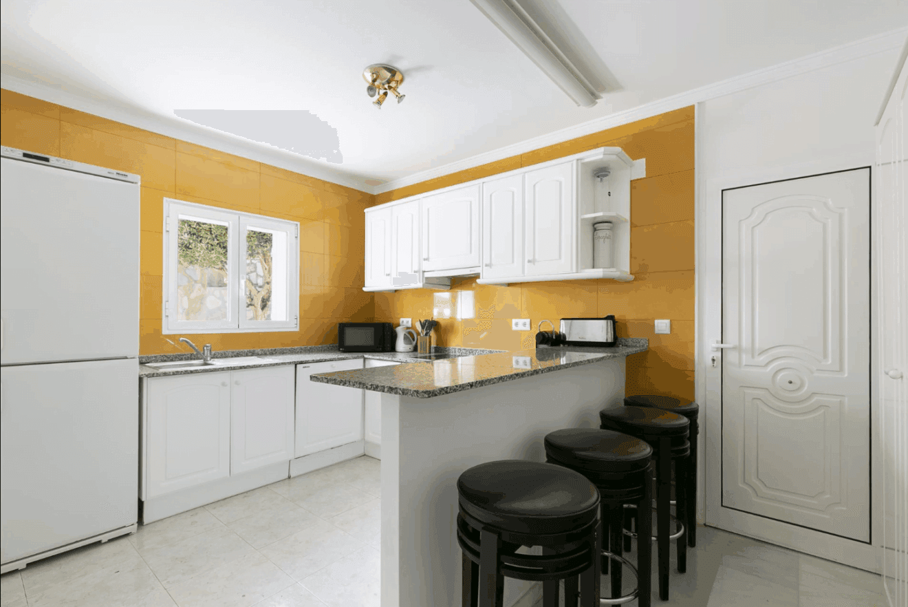 Cocina abierta con barra americana