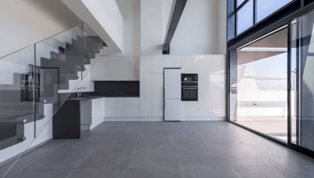 espacios diafanos muy luminosos en las viviendas de las olas