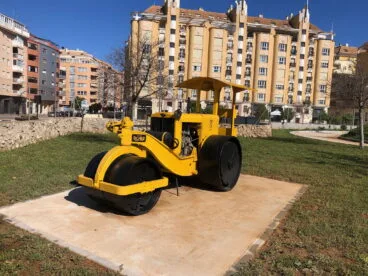 la primera apisonadora de la marina alta restaurada y expuesta