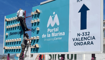 portal de la marina pone en sus vallas casas para pajaros