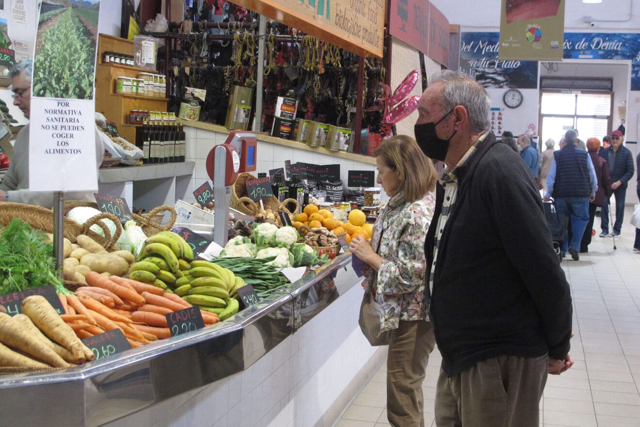 Primeros días sin mascarilla en Dénia 09
