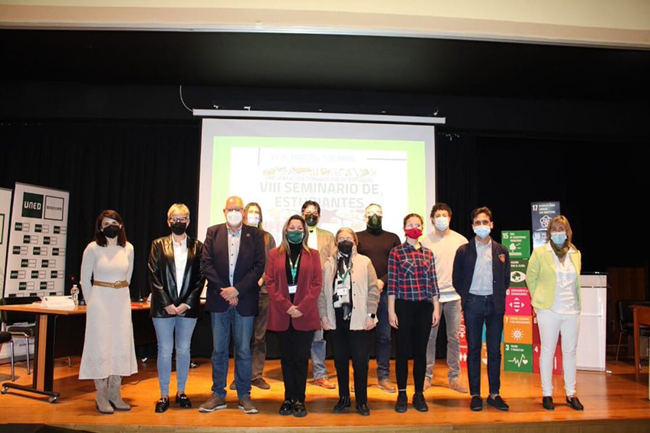 Seminario de estudiantes de UNED Dénia