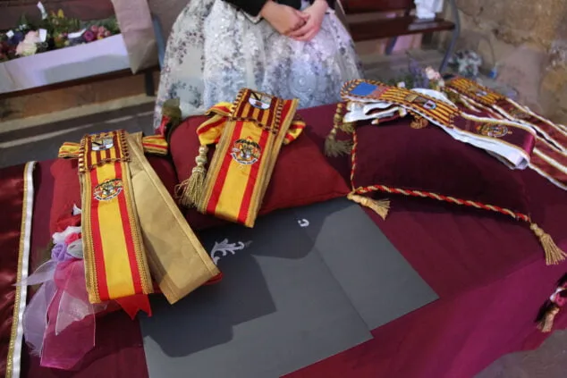 Así reaccionaron Noa y Aida al ser elegidas Falleras Mayores de Dénia 66 aida y noa son elegidas falleras mayores de denia 32