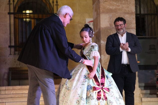 aida y noa son elegidas falleras mayores de denia 39
