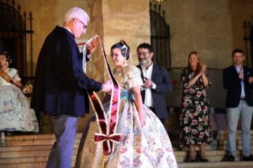 Aida y Noa son elegidas Falleras Mayores de Dénia 42