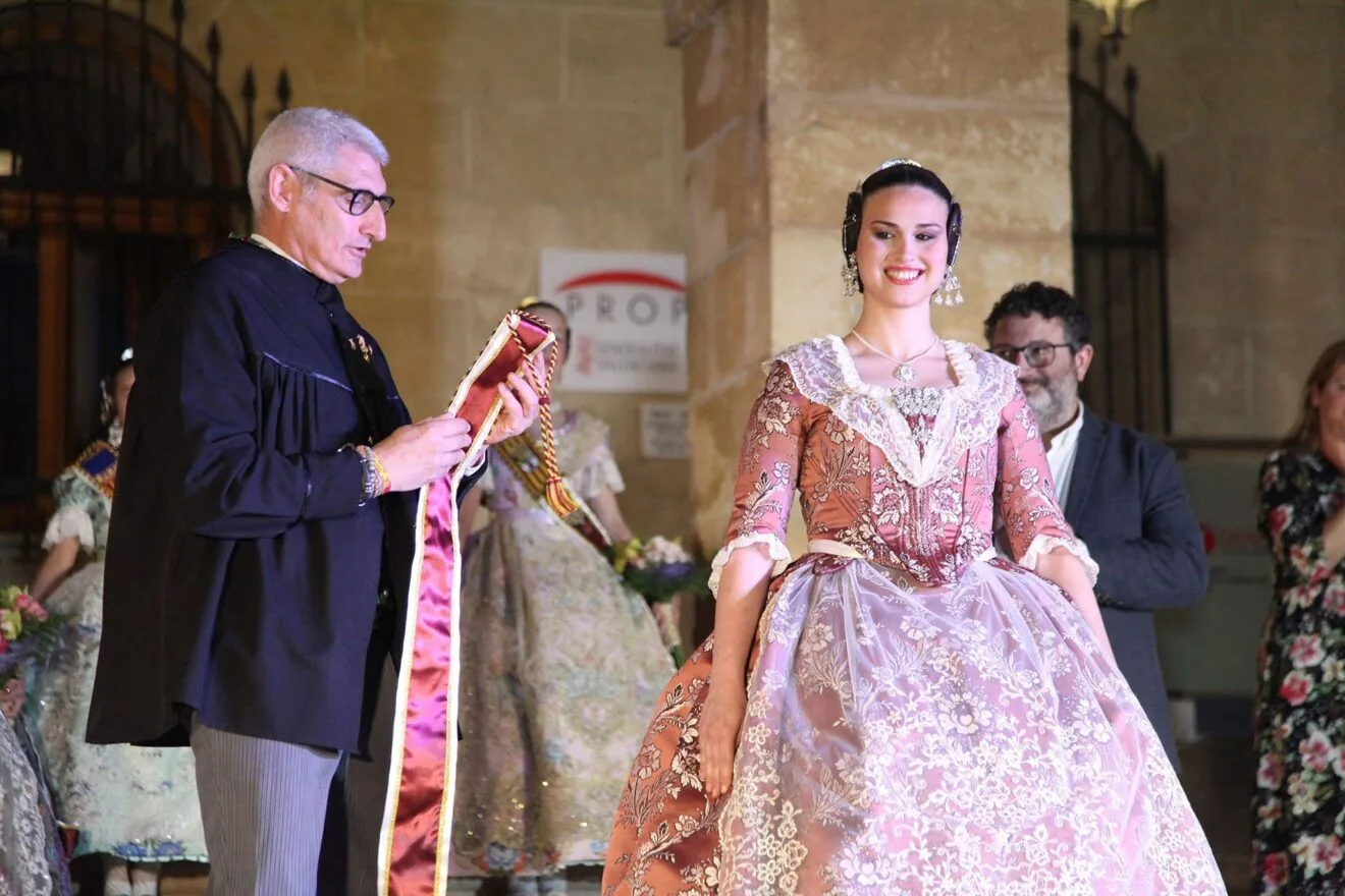Aida y Noa son elegidas Falleras Mayores de Dénia 49