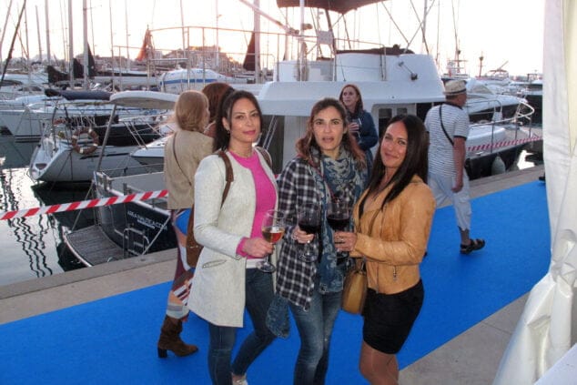 Playa, cultura, vino y comercio: un fin de semana redondo en Dénia 37 ambiente en denia durante el fin de semana del 1 de mayo 06