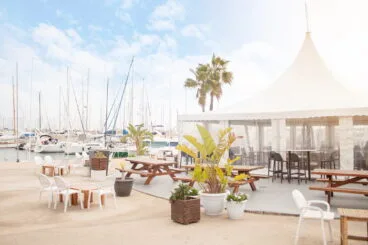 denia nautische club strandbar