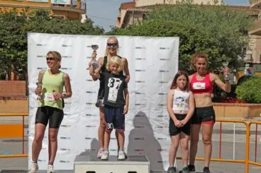 Cindy Van Gerwen, Cristina García y Mari Carmen Lorenzo en el podio de la categoría Veterana B