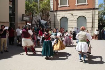 Cuarta edición de Dansant a la Marina en Dénia 13