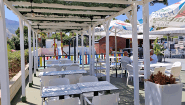 Disfruta de una tapa mientras tus hijos juegan