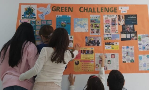 Imagen: Estudiantes del CEIP Montgó realizando el proyecto