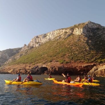 Excursiones en Kayak a la Cova Tallada