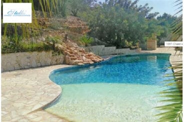 Piscina de la villa en venta en Pedreguer