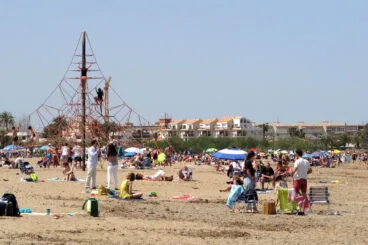 Playa Punta del Raset durante la Pascua pasada
