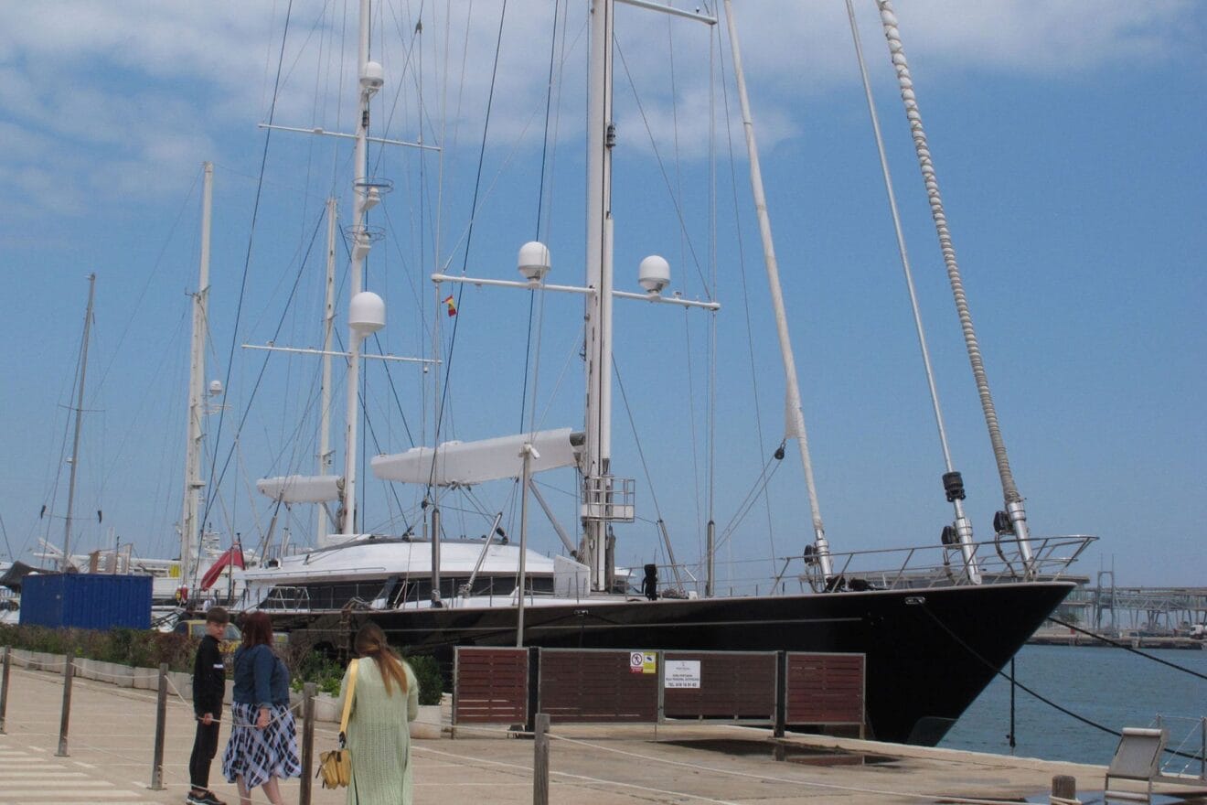 Velero Parsifal III en el puerto de Dénia 04