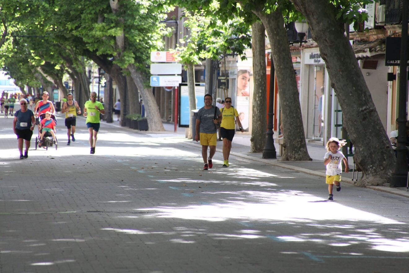VIII Marcha Solidaria en Dénia a favor del Raquel Payá 80