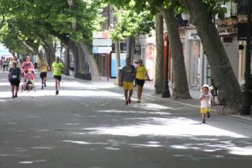 VIII Marcha Solidaria en Dénia a favor del Raquel Payá 80