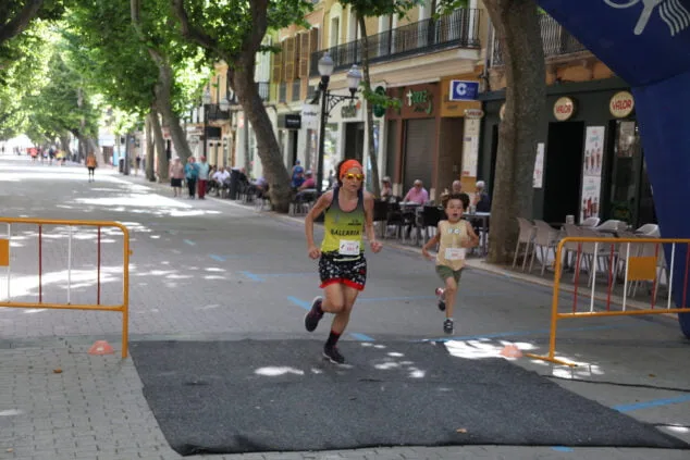 viii marcha solidaria en denia a favor del raquel paya 86