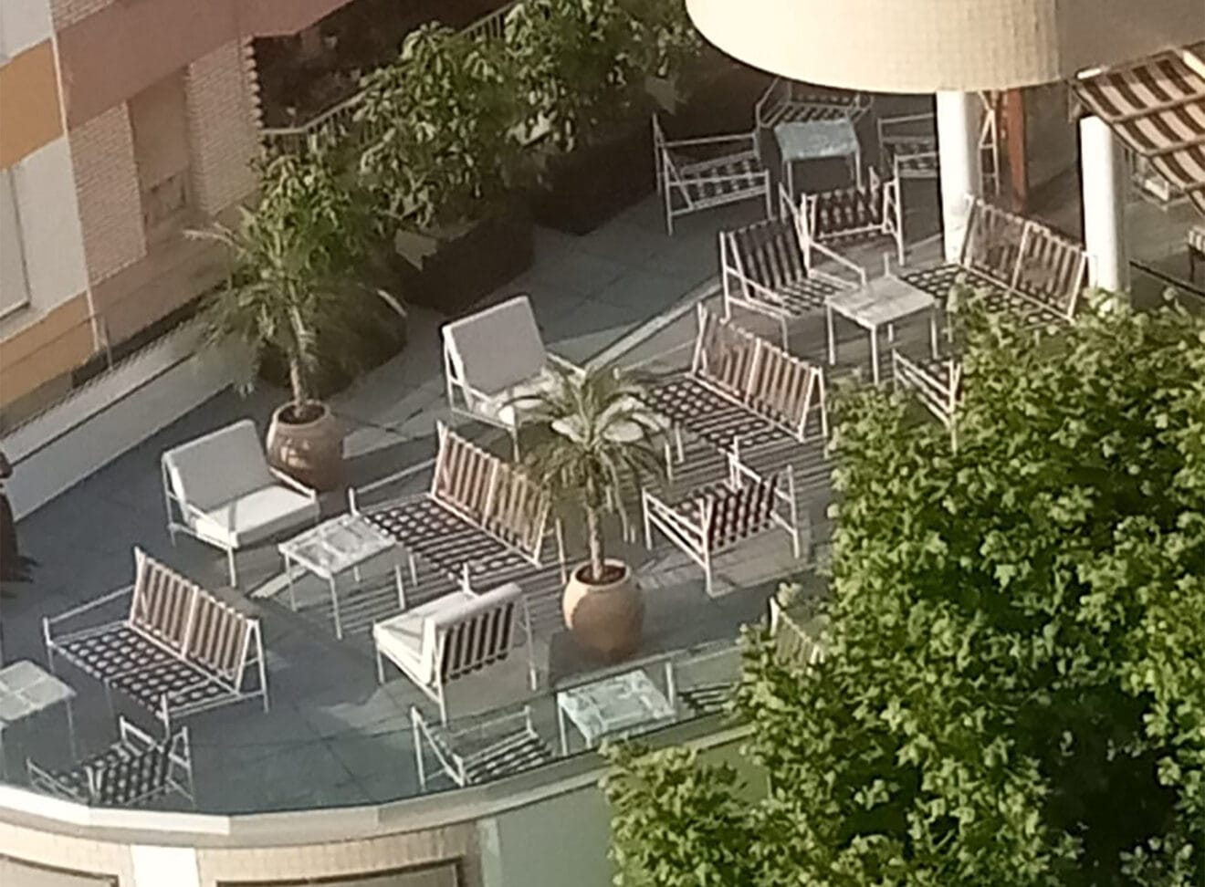 Altura inferior de la terraza
