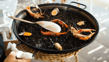 Arroces y fideuà que enamoran a cada bocado en Cova del Mero