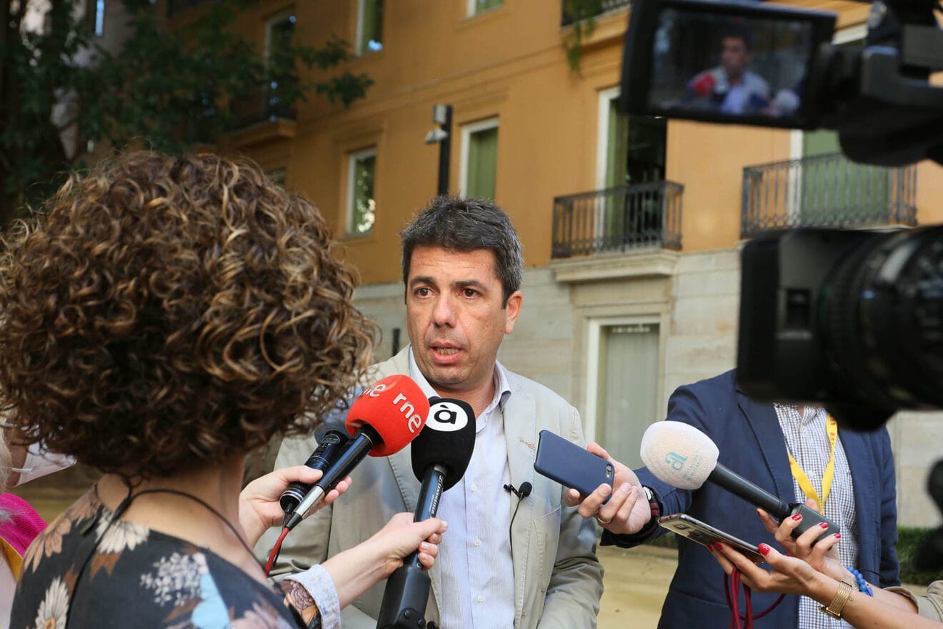 Carlos Mazón ante los medios de comunicación