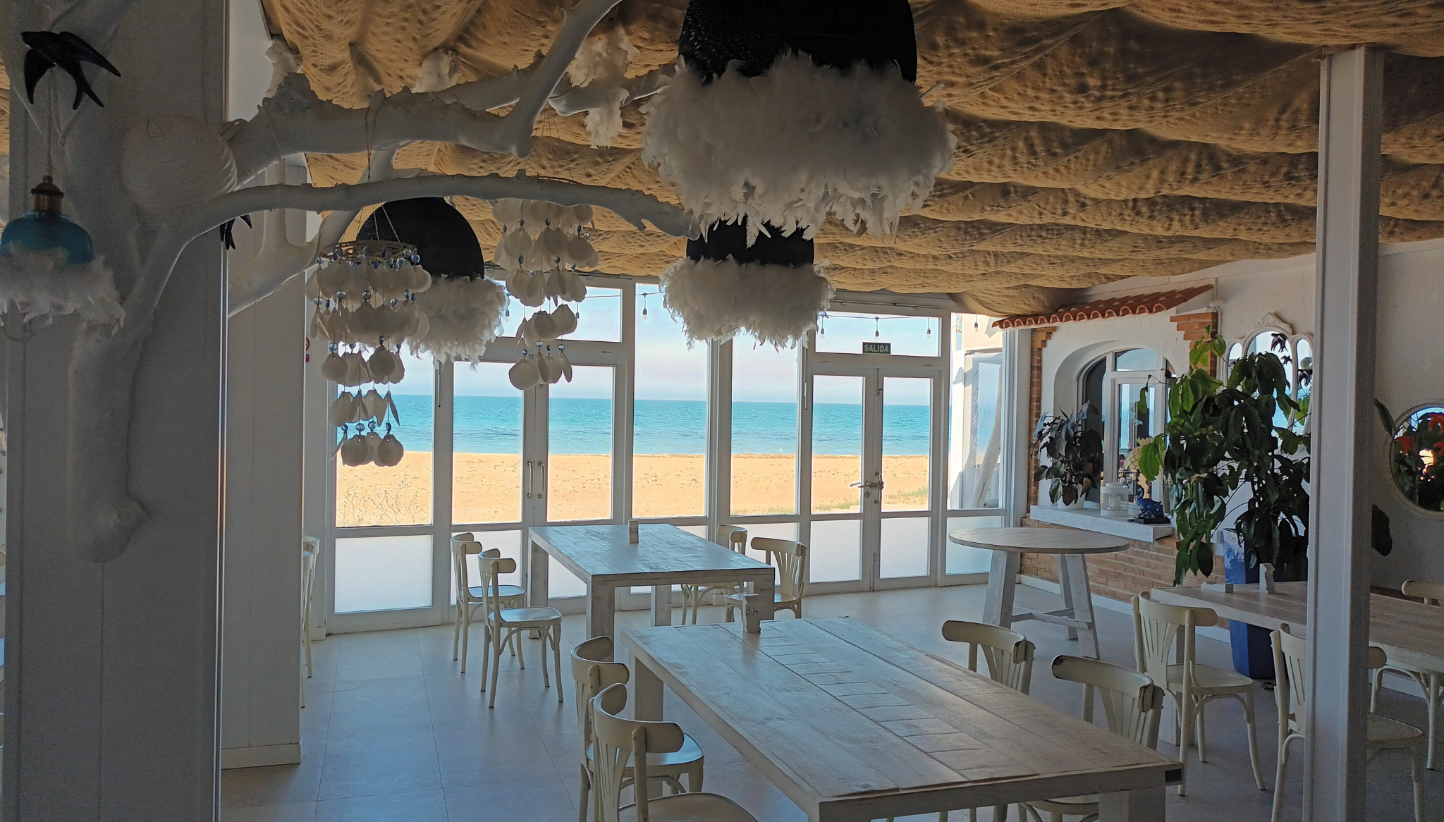 Comer en la playa de Dénia – Cova del Mero