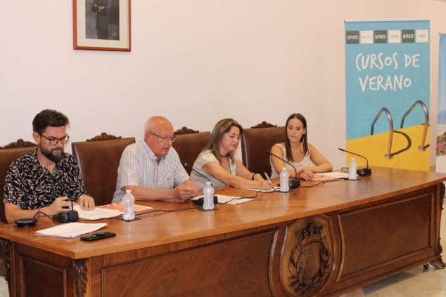 Imagen: Presentación de los Cursos de Verano de UNED Dénia