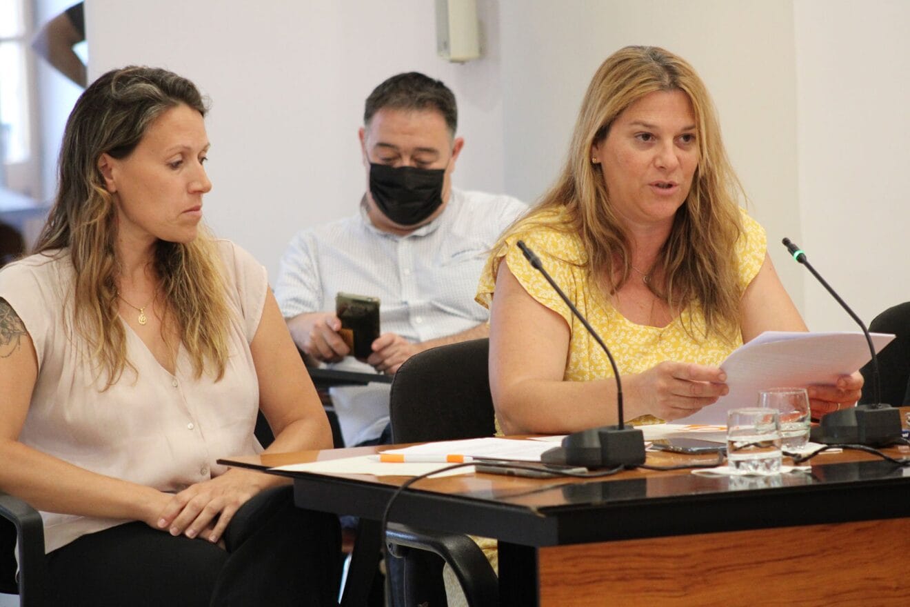 Susana Mut (Cs) durante su turno de palabra