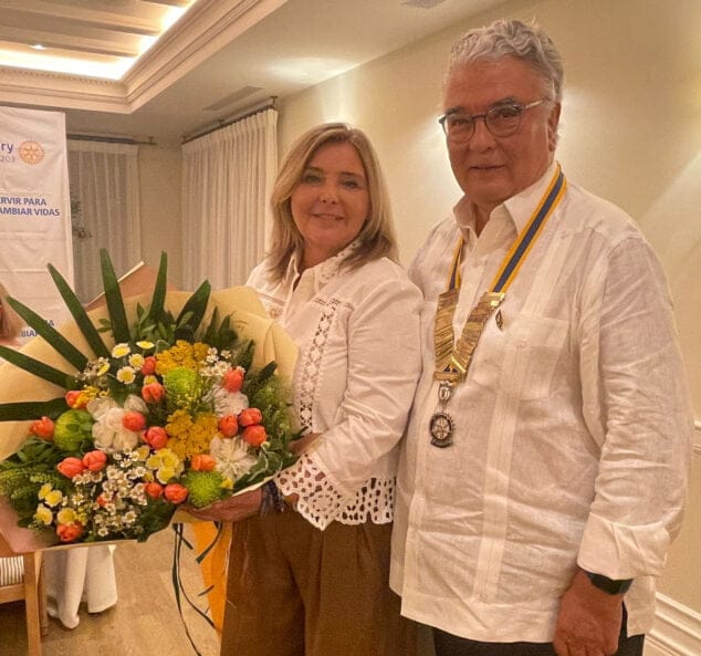 Paco Chapa es el nuevo presidente del Rotary Club Dénia 1 Imagen: Adela Chelet y Paco Chapa