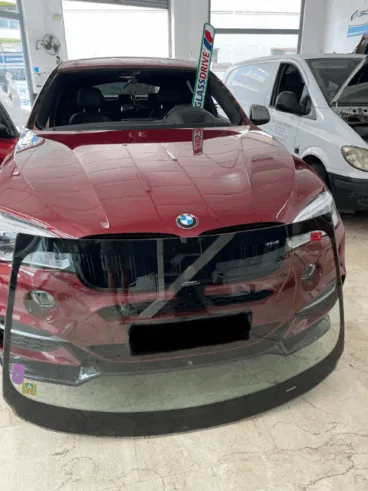 Cambio de lunas para tu bmw con Glassdrive