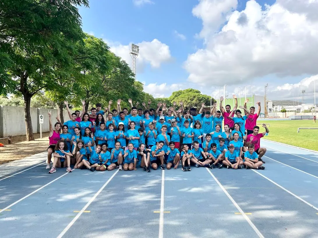 Participantes en el campus atletismo Dénia