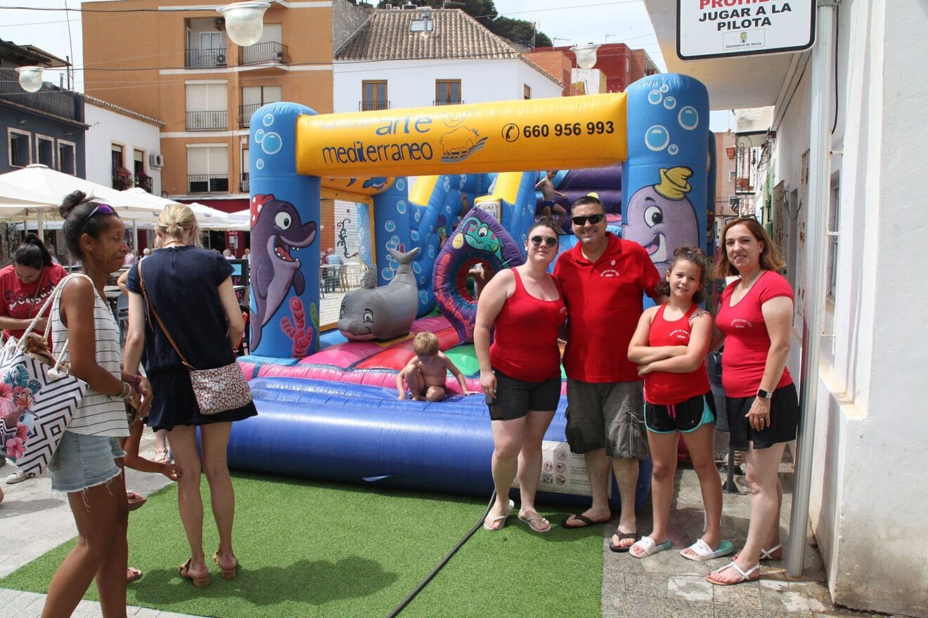 Celebración de les Festes del carrer Sant Pere en Dénia 31