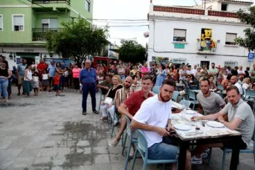 Celebración de les Festes del carrer Sant Pere en Dénia 48