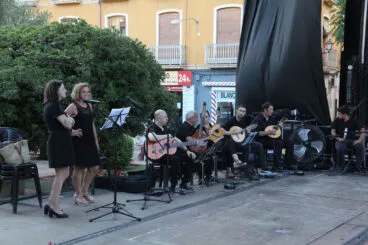 Concierto de Judit Neddermann y Aplec de Danses 16