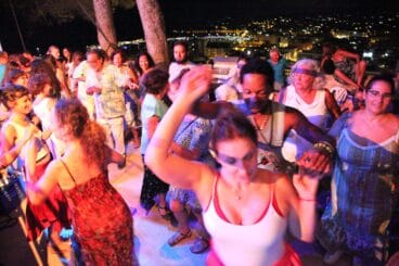 Concierto de Septeto Santiaguero en Música al Castell 2022 (17)