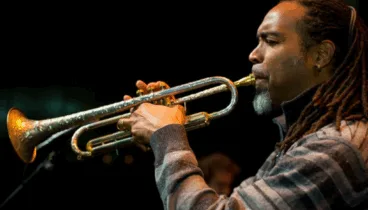 Déjate llevar por la voz y la trompeta de Ronald Baker Quartet